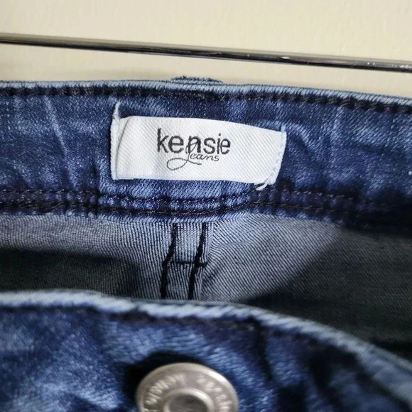 Kensie distressed ankle capris‎ jeans Size 6/28 - Picture 6 of 12